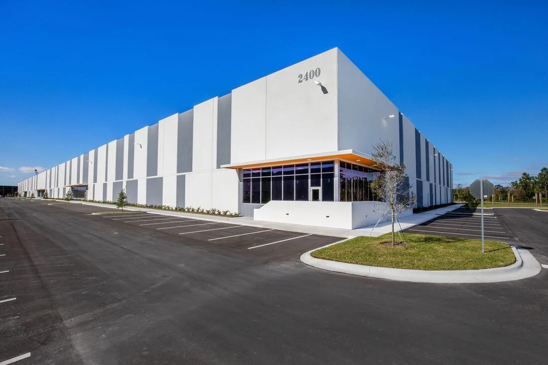 Distribution Center Roofing in Glendale, AZ